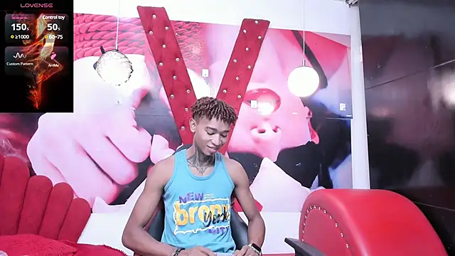 sexy blacks  online show from January 21, 11:24 am