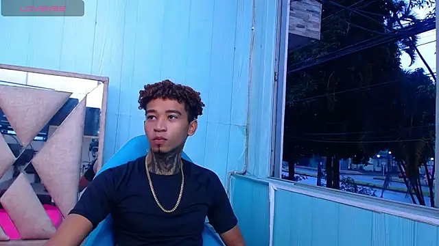 sexy blacks  online show from March 20, 11:27 am