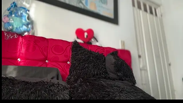 sexy blacks  online show from January 7, 12:29 pm