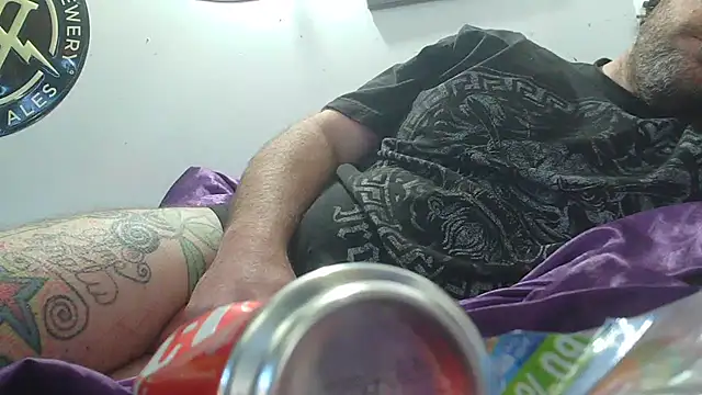 duggiefresh online show from March 22, 9:31 pm