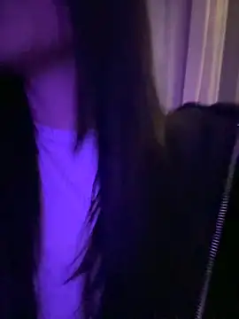 Snapshot of ShannonShanny chatting on March 2, 10:27 pm ShannonShanny online show from March 2, 10:27 pm