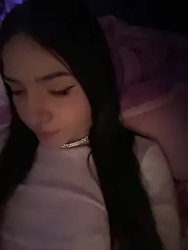 Snapshot of ShannonShanny chatting on March 7, 9:48 pm ShannonShanny online show from March 7, 9:48 pm