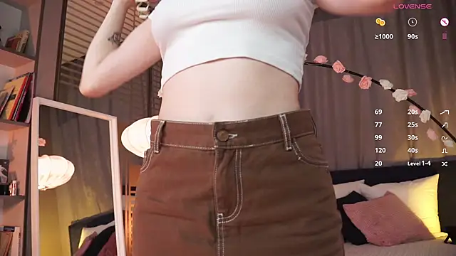 askaudrey  online show from February 25, 3:05 pm