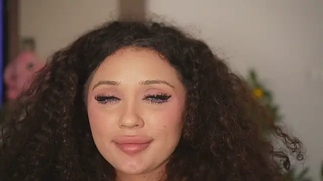 Moan4u online show from April 18, 7:58 pm