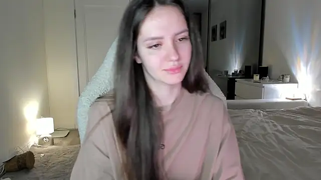 Sonia moon  online show from October 9, 2:31 am