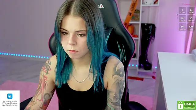 Latex Kitty online show from October 14, 11:55 am