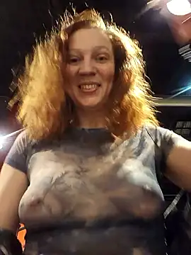 Exhibitionsplit online show from March 5, 11:12 pm