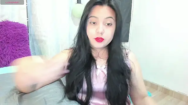 Snapshot of aleteacher chatting on October 7, 4:31 am aleteacher online show from October 7, 4:31 am