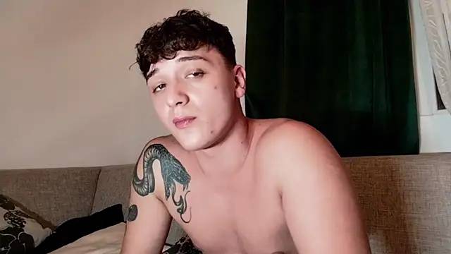 Joedonovan1 online show from September 28, 8:25 pm