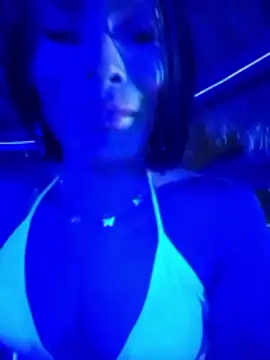 CoralineSweett online show from November 6, 8:59 am