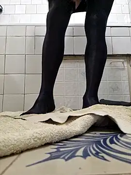 Snapshot of WhoreAnalsssxxx chatting on February 19, 8:10 pm WhoreAnalsssxxx online show from February 19, 8:10 pm