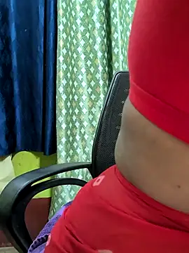 Shreya727 online show from November 14, 6:50 pm