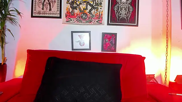 irregular fetish  online show from June 18, 6:34 pm