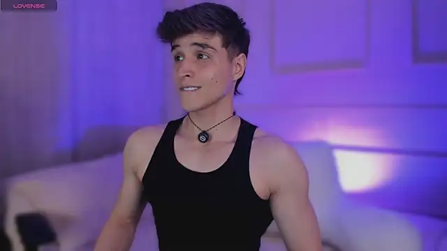 thomklein online show from April 6, 7:37 pm