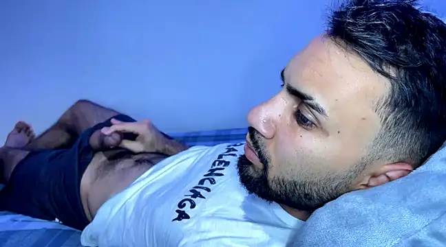 Dar milk online show from February 18, 8:25 pm