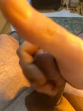 azginnn35 online show from February 28, 2:34 am