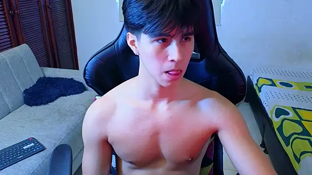 Snapshot of carl_dixon chatting on November 22, 8:30 pm carl dixon online show from November 22, 8:30 pm