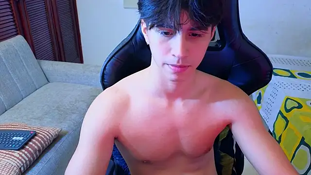 Snapshot of carl_dixon chatting on November 29, 6:22 pm carl dixon online show from November 29, 6:22 pm