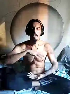 Snapshot of iirgastam3 chatting on January 5, 9:25 pm iirgastam3 online show from January 5, 9:25 pm