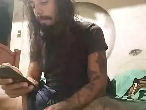 Snapshot of iirgastam3 chatting on January 28, 1:29 am iirgastam3 online show from January 28, 1:29 am