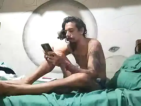 Snapshot of iirgastam3 chatting on January 31, 10:52 am iirgastam3 online show from January 31, 10:52 am