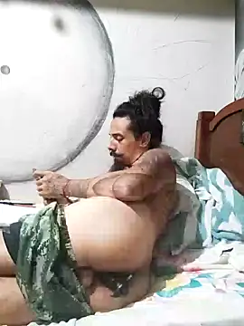 Snapshot of iirgastam3 chatting on February 6, 3:37 am iirgastam3 online show from February 6, 3:37 am