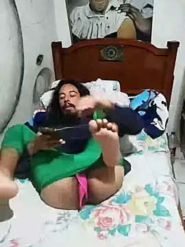 Snapshot of iirgastam3 chatting on February 8, 10:40 pm iirgastam3 online show from February 8, 10:40 pm