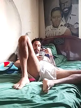 Snapshot of iirgastam3 chatting on February 18, 7:09 pm iirgastam3 online show from February 18, 7:09 pm