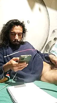 Snapshot of iirgastam3 chatting on February 21, 3:12 am iirgastam3 online show from February 21, 3:12 am