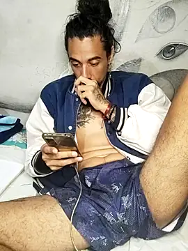 Snapshot of iirgastam3 chatting on February 26, 1:32 am iirgastam3 online show from February 26, 1:32 am