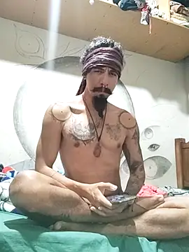 Snapshot of iirgastam3 chatting on March 5, 5:40 am iirgastam3 online show from March 5, 5:40 am