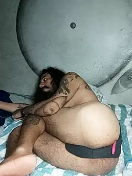 Snapshot of iirgastam3 chatting on March 18, 12:05 am iirgastam3 online show from March 18, 12:05 am