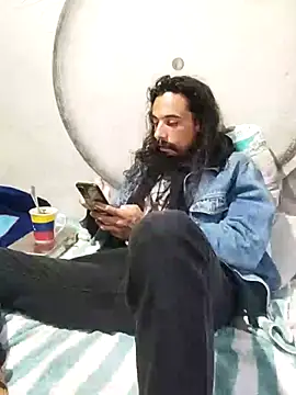 Snapshot of iirgastam3 chatting on March 18, 9:21 pm iirgastam3 online show from March 18, 9:21 pm