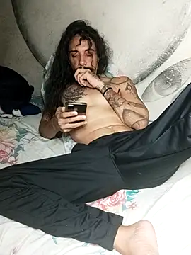 Snapshot of iirgastam3 chatting on March 22, 6:11 am iirgastam3 online show from March 22, 6:11 am