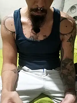 Snapshot of iirgastam3 chatting on October 8, 11:02 pm iirgastam3 online show from October 8, 11:02 pm