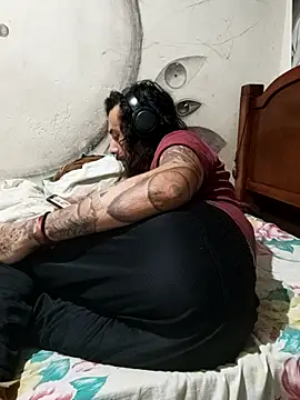 Snapshot of iirgastam3 chatting on October 14, 11:27 pm iirgastam3 online show from October 14, 11:27 pm