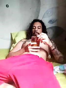 Snapshot of iirgastam3 chatting on October 27, 11:14 am iirgastam3 online show from October 27, 11:14 am