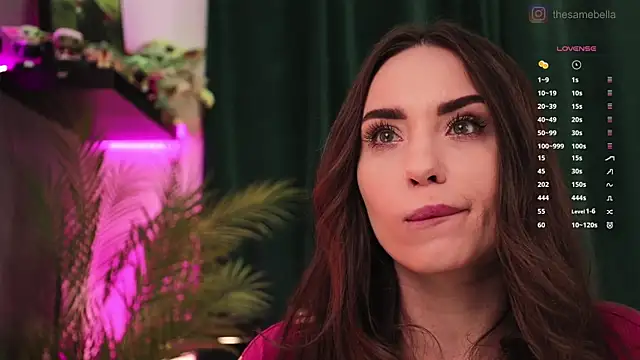 BabyYoda- online show from April 8, 7:36 pm