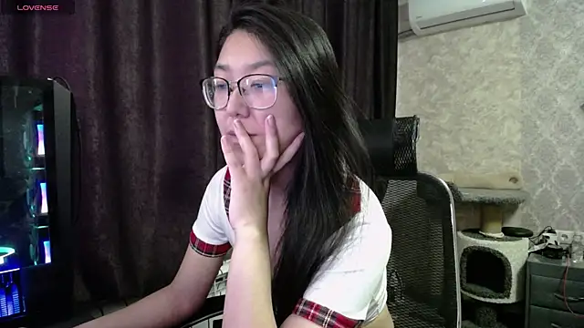 Brightssmiles online show from February 26, 6:37 am