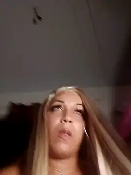 transgirl26 online show from September 8, 10:42 pm