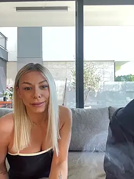 SexOnMyLvL online show from April 11, 11:03 am