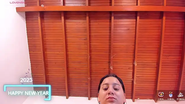 Snapshot of sofhiaa_adaams chatting on January 24, 4:28 pm sofhiaa adaams online show from January 24, 4:28 pm