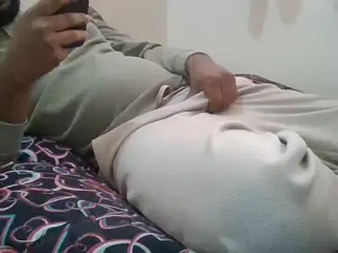 pratheeek18 online show from March 5, 5:36 am