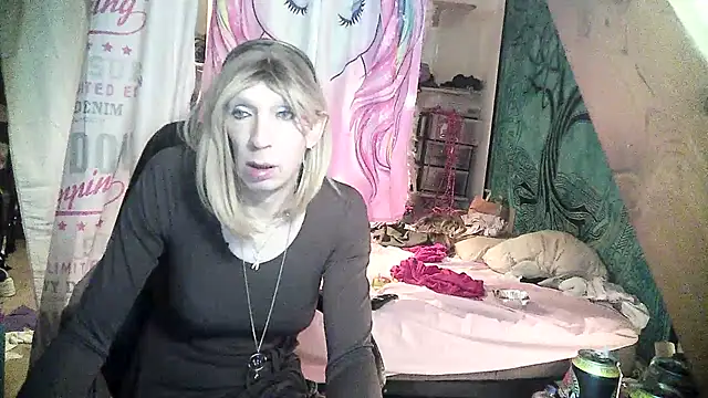 Ombeline1 online show from February 13, 5:58 am