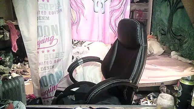 Ombeline1 online show from February 13, 2:42 pm