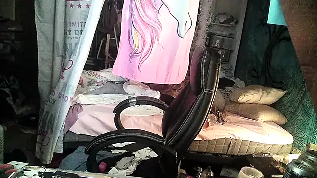 Ombeline1 online show from February 25, 11:08 am