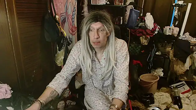 Ombeline1 online show from January 9, 7:44 am