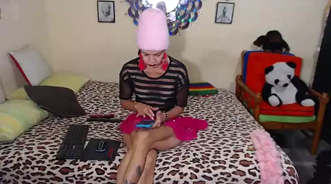 latinaa hot online show from January 29, 12:56 pm