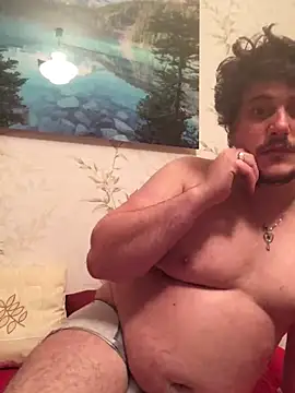 Snapshot of Daminou28 chatting on January 11, 1:37 am Daminou28 online show from January 11, 1:37 am