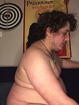 Snapshot of Daminou28 chatting on February 18, 11:08 pm Daminou28 online show from February 18, 11:08 pm